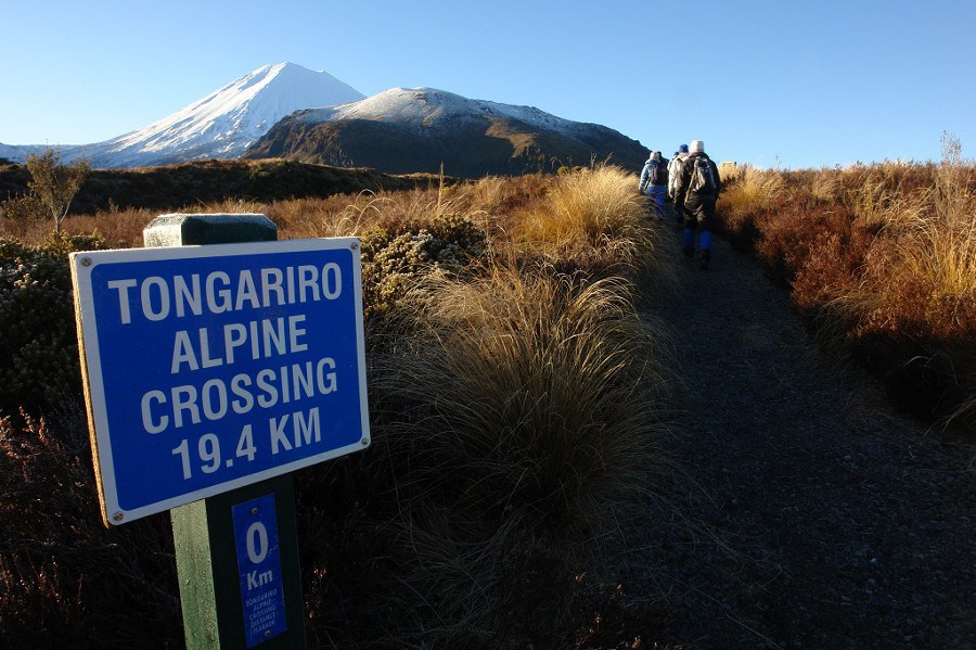 Adventures tongariro crossing 1a